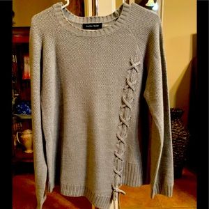 Ivanka Trump sweater